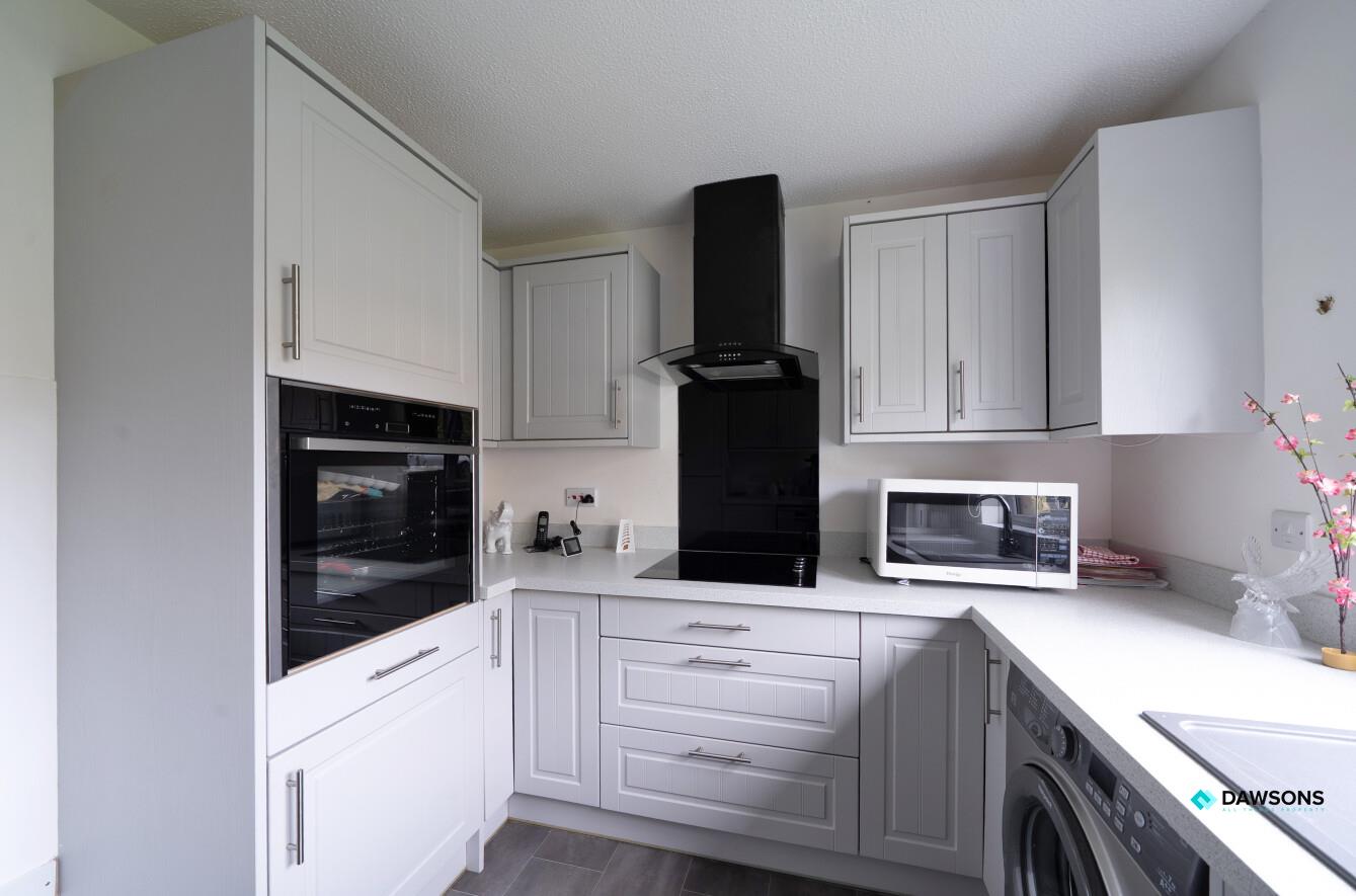 Folland Court, West Cross, Swansea, SA3 5BJ
